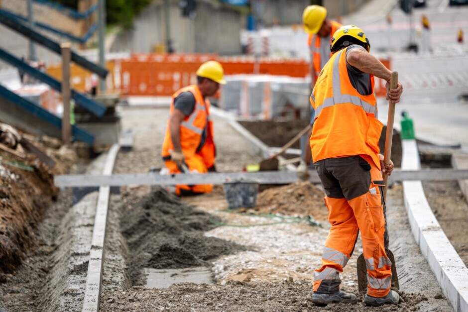 Auch im nächsten Jahr laufen unsere Projekte auf Hochtouren. Hier zu sehen: Bauarbeiten an der Unterführung in Hirschaid.